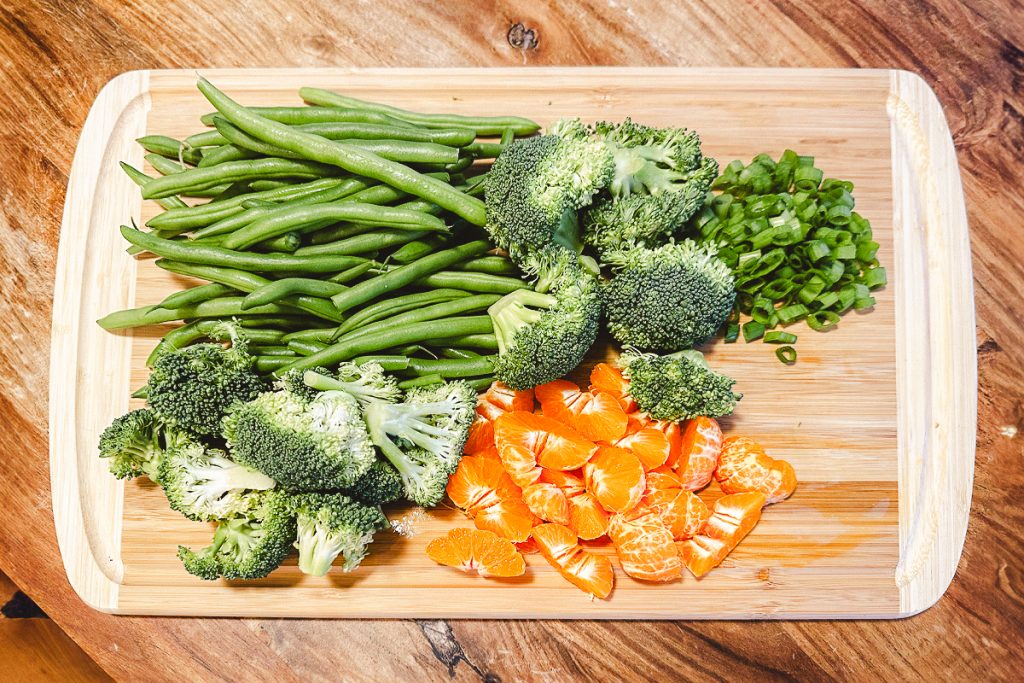 Produce provided in meal delivery kit.